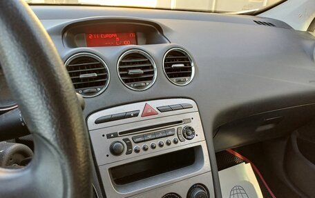 Peugeot 308 II, 2010 год, 399 000 рублей, 8 фотография