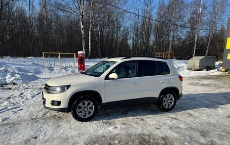 Volkswagen Tiguan I, 2013 год, 1 300 000 рублей, 2 фотография