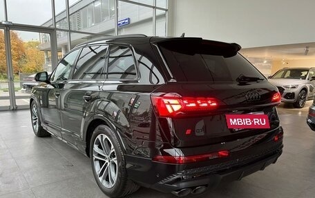 Audi SQ7, 2025 год, 18 000 000 рублей, 6 фотография