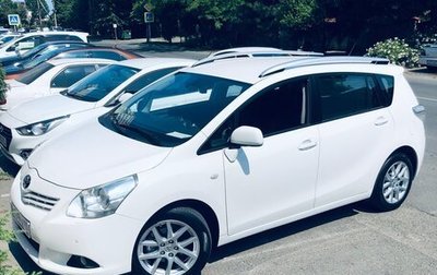 Toyota Verso I, 2012 год, 1 585 000 рублей, 1 фотография