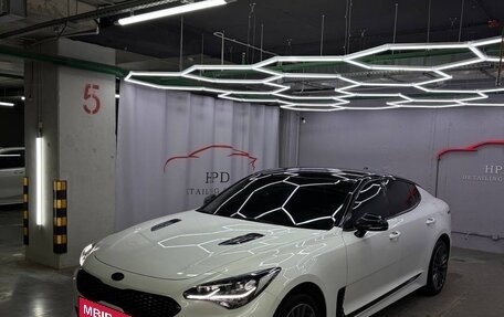 KIA Stinger I, 2019 год, 2 250 000 рублей, 3 фотография