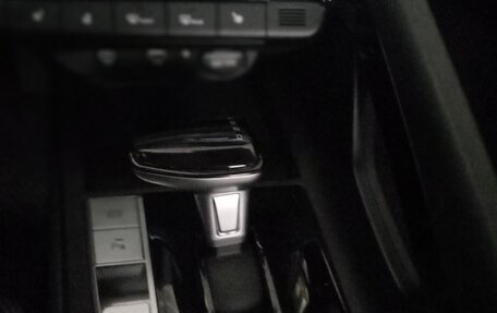 Hyundai Elantra, 2023 год, 2 300 000 рублей, 6 фотография