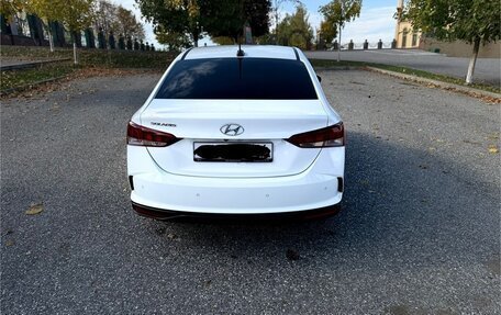 Hyundai Solaris II рестайлинг, 2022 год, 2 070 000 рублей, 10 фотография