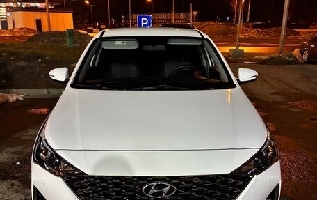 Hyundai Solaris II рестайлинг, 2022 год, 2 070 000 рублей, 7 фотография