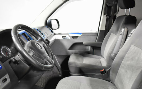 Volkswagen Caravelle T5, 2011 год, 1 590 000 рублей, 10 фотография