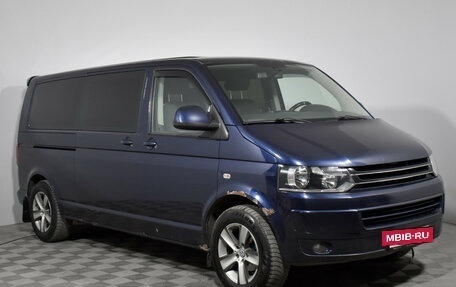 Volkswagen Caravelle T5, 2011 год, 1 590 000 рублей, 3 фотография