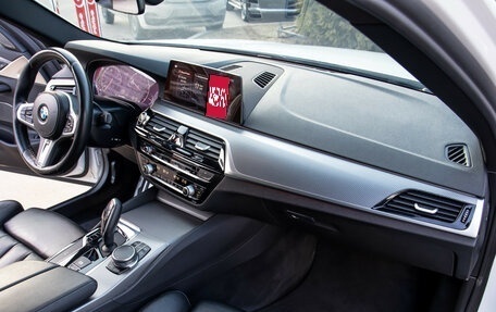 BMW 5 серия, 2019 год, 4 178 000 рублей, 7 фотография