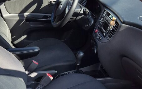 KIA Rio II, 2011 год, 610 000 рублей, 11 фотография