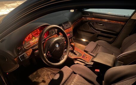 BMW 5 серия, 2000 год, 600 000 рублей, 7 фотография