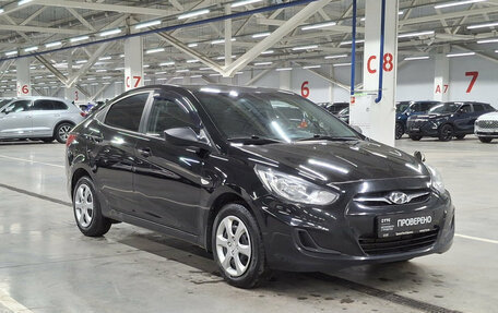 Hyundai Solaris II рестайлинг, 2013 год, 1 055 000 рублей, 3 фотография
