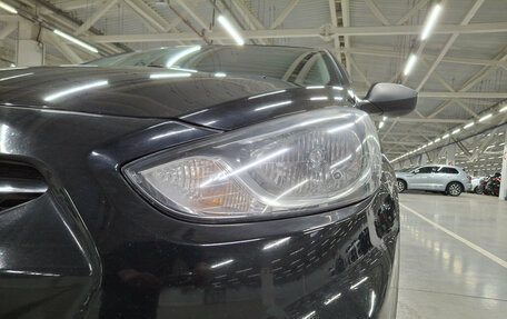 Hyundai Solaris II рестайлинг, 2013 год, 1 055 000 рублей, 17 фотография