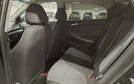 Hyundai Solaris II рестайлинг, 2013 год, 1 055 000 рублей, 12 фотография