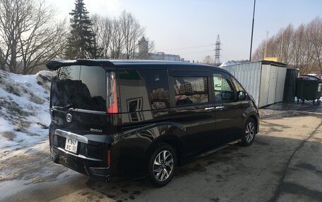 Honda Stepwgn IV, 2017 год, 2 150 000 рублей, 4 фотография