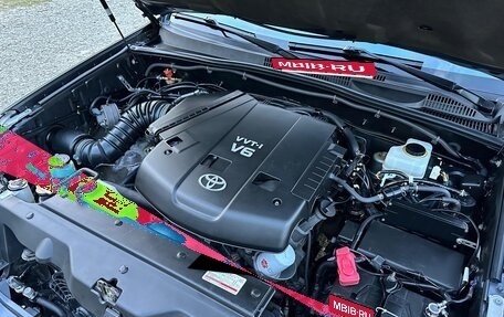 Toyota Land Cruiser Prado 120 рестайлинг, 2008 год, 4 950 000 рублей, 6 фотография