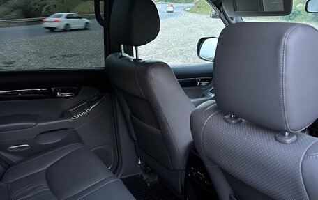 Toyota Land Cruiser Prado 120 рестайлинг, 2008 год, 4 950 000 рублей, 22 фотография