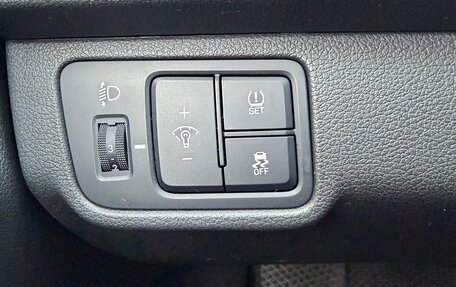 Hyundai Solaris II рестайлинг, 2021 год, 1 500 000 рублей, 25 фотография