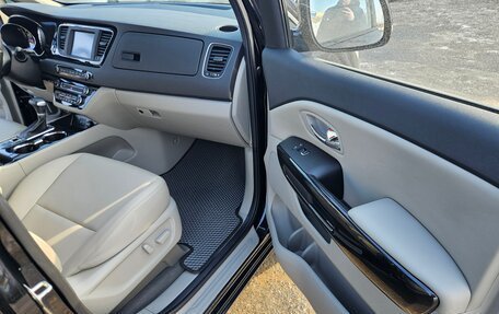 KIA Carnival III, 2020 год, 2 890 000 рублей, 18 фотография