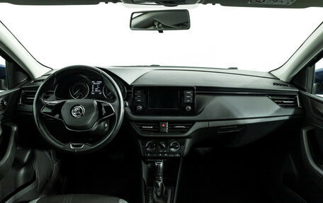 Skoda Rapid II, 2021 год, 1 765 000 рублей, 13 фотография