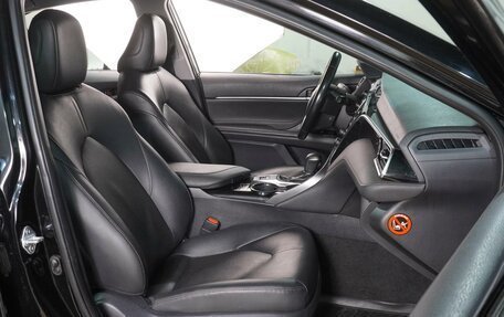 Toyota Camry, 2019 год, 2 599 000 рублей, 8 фотография