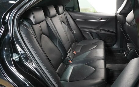 Toyota Camry, 2019 год, 2 599 000 рублей, 7 фотография