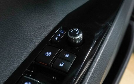 Toyota Camry, 2019 год, 2 599 000 рублей, 22 фотография