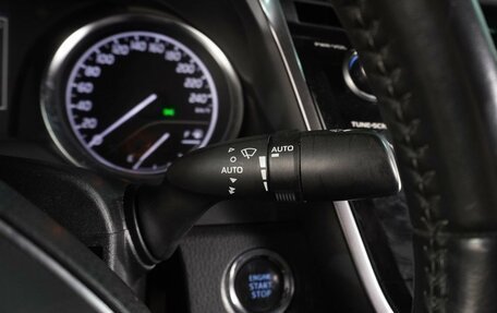 Toyota Camry, 2019 год, 2 599 000 рублей, 16 фотография