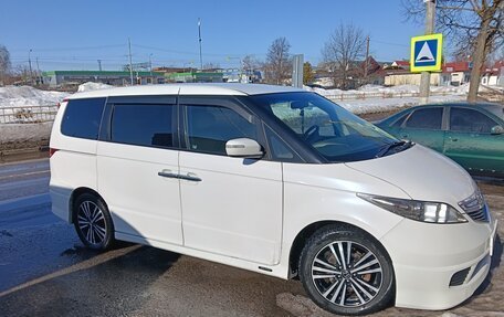 Honda Elysion I, 2004 год, 1 390 000 рублей, 2 фотография