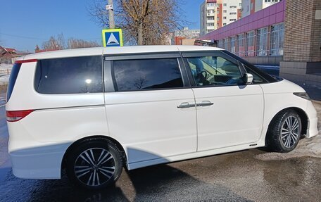 Honda Elysion I, 2004 год, 1 390 000 рублей, 8 фотография