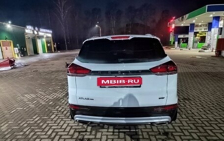 Geely Atlas, 2023 год, 2 250 000 рублей, 5 фотография