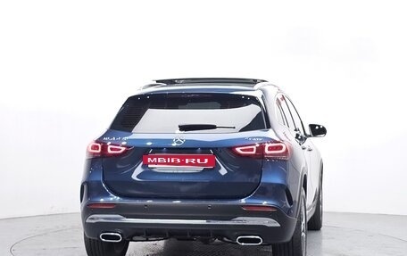 Mercedes-Benz GLA, 2023 год, 6 390 000 рублей, 4 фотография