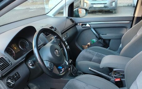 Volkswagen Touran III, 2012 год, 865 000 рублей, 9 фотография