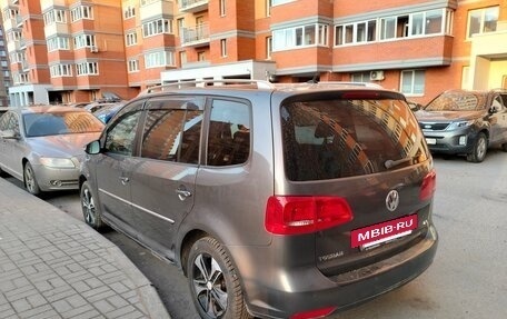 Volkswagen Touran III, 2012 год, 865 000 рублей, 7 фотография