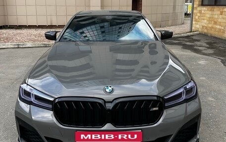 BMW 5 серия, 2021 год, 5 200 000 рублей, 1 фотография