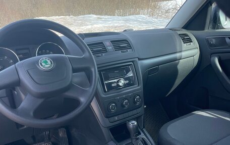 Skoda Yeti I рестайлинг, 2014 год, 1 350 000 рублей, 5 фотография