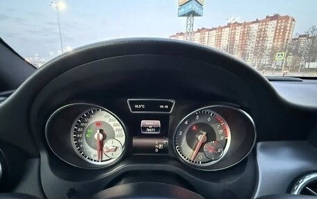 Mercedes-Benz GLA, 2016 год, 2 700 000 рублей, 14 фотография