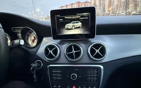 Mercedes-Benz GLA, 2016 год, 2 700 000 рублей, 18 фотография