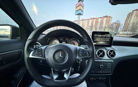 Mercedes-Benz GLA, 2016 год, 2 700 000 рублей, 13 фотография