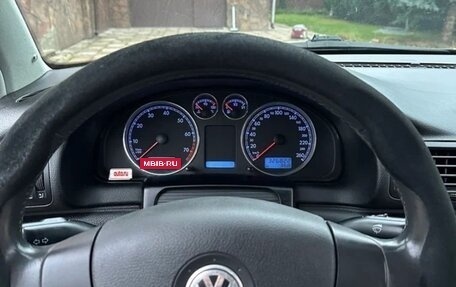 Volkswagen Passat B5+ рестайлинг, 2002 год, 549 999 рублей, 21 фотография