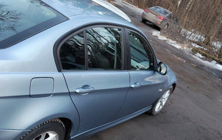 BMW 3 серия, 2010 год, 990 000 рублей, 3 фотография