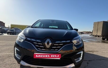 Renault Kaptur I рестайлинг, 2020 год, 1 900 000 рублей, 2 фотография