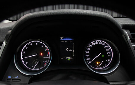Toyota Camry, 2018 год, 2 400 000 рублей, 13 фотография