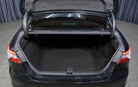 Toyota Camry, 2018 год, 2 400 000 рублей, 10 фотография