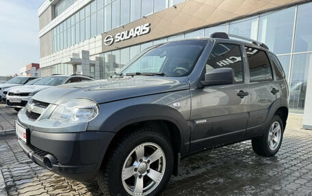 Chevrolet Niva I рестайлинг, 2018 год, 708 640 рублей, 3 фотография