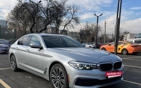 BMW 5 серия, 2019 год, 1 950 000 рублей, 3 фотография