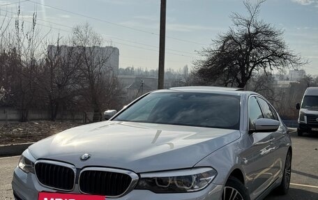 BMW 5 серия, 2019 год, 1 950 000 рублей, 11 фотография