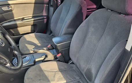 KIA Magentis II рестайлинг, 2010 год, 820 000 рублей, 26 фотография