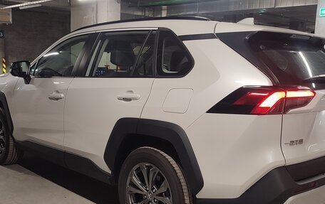 Toyota RAV4, 2025 год, 4 250 000 рублей, 3 фотография