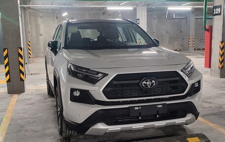 Toyota RAV4, 2025 год, 4 250 000 рублей, 5 фотография