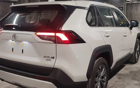 Toyota RAV4, 2025 год, 4 250 000 рублей, 4 фотография