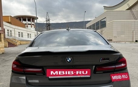 BMW 5 серия, 2021 год, 5 200 000 рублей, 2 фотография